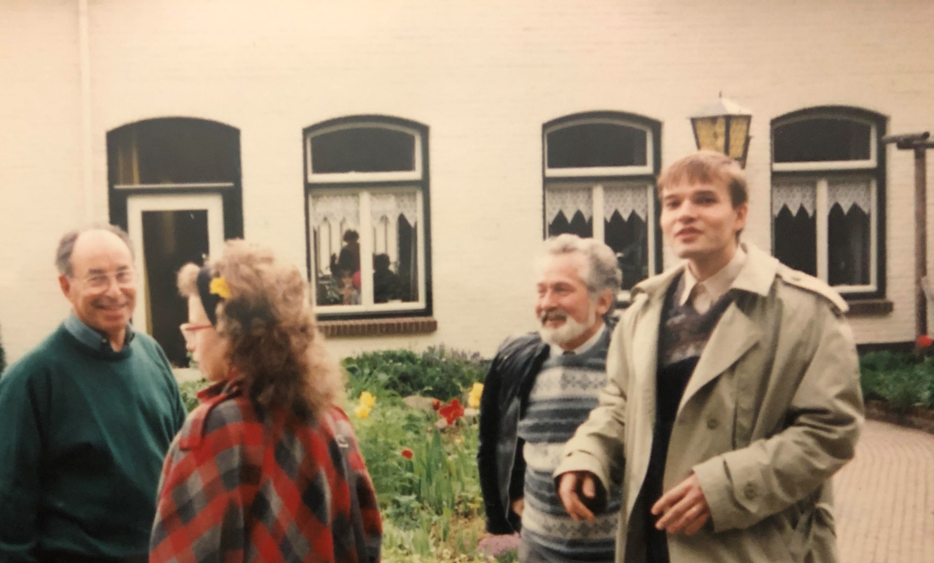 Амур полетел добывать автомат