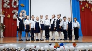 «Детство-ты цветущий луг»