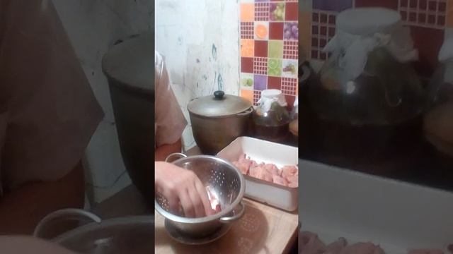 Копчёные перепела.Часть 4.Маринование перепелов. смотреть онлайн