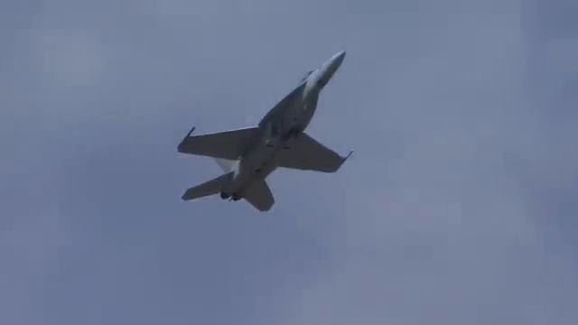 Reno 2012 Heritage Flight — Navy смотреть онлайн