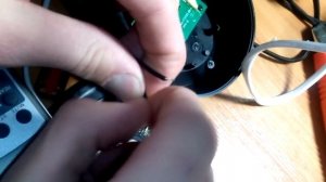 Замена аккумулятора в беспроводных наушниках