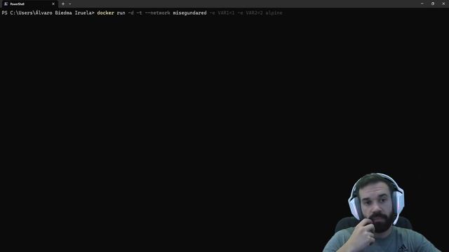 COMANDOS PARA TRABAJAR ??? CON DOCKER? || CMD'S DOCKER MÁS USADOS, BÁSICOS Y ÚTILES + QUIZ [#2] смотреть онлайн