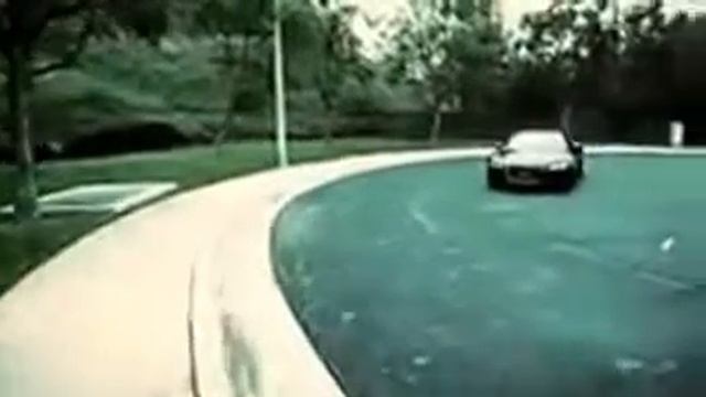 Audi RS8 vs Golf смотреть онлайн