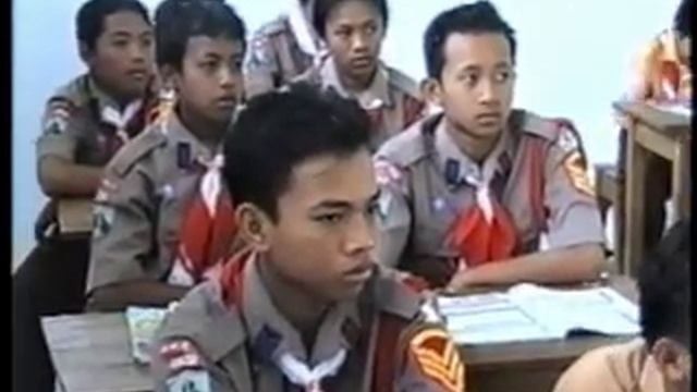 Materi Matematika + Sholat Dhuhur. Website : http://pmassalam.co.cc/index.php смотреть онлайн