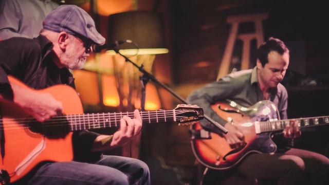Oridano Gypsy Jazz Band - Tchavolo's Swing смотреть онлайн