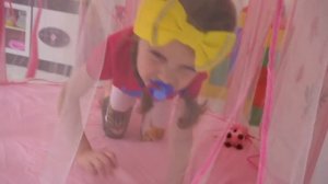 Ева умеет считать игрушки