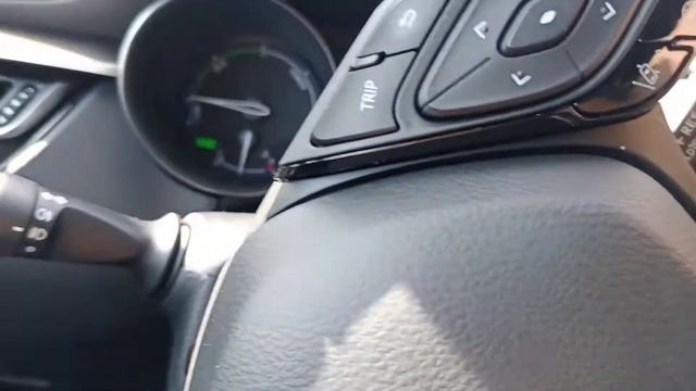 Full опции Тойота С -HR гибрид 1.8 л бензин+электрик..... смотреть онлайн