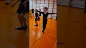 Многоскоки для спортивных групп малышей. Возраст 5 лет.