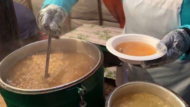 "А оленевод Бельдыев строганину и балык..."Путешествие в Надым часть 4. Местная кухня. смотреть онлайн