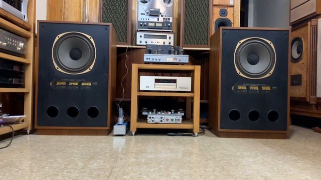 Suối Mơ Ca Sỹ Phạm Thu Hà Thể Hiện Trên Loa Tannoy Super Gold Monitor SGM3000