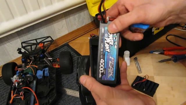 Аккумулятор для аппаратуры RadioLink 4 Channel RC4GS смотреть онлайн