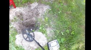 АКА Сигнум с катушкой 9х12» 20кГц или XP Deus с катушкой  9» - тест в земле на золотое кольцо 30 см