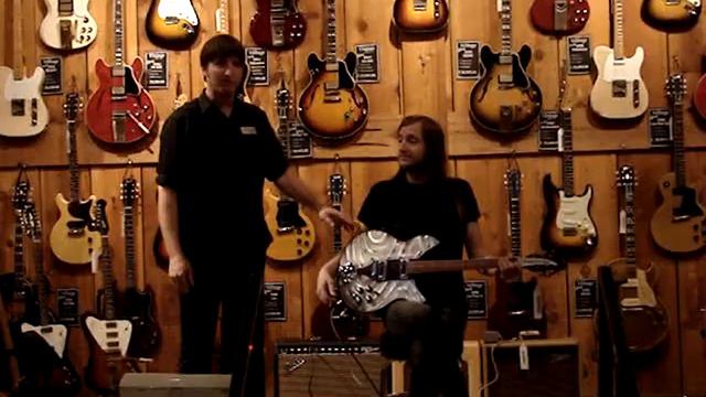 Hollywood Vintage Room - 1970 Rickenbacker 331 Lightshow смотреть онлайн