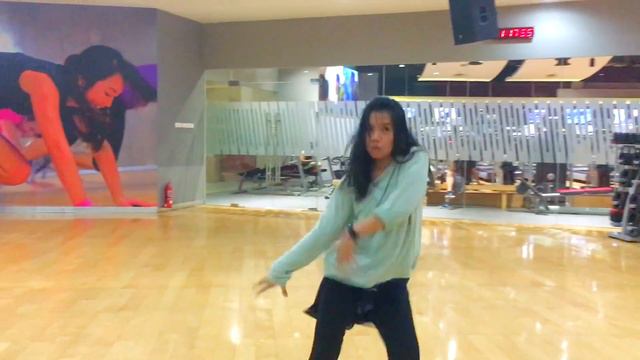 [Dance Cover] Dillon Francis & Skrillex - Bun Up The Dance смотреть онлайн