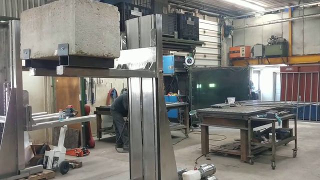 Stainless Steel Column Lift смотреть онлайн