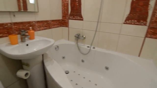 Квартира посуточно Киев: Видеообзор апартаментов с джакузи в Киеве ✔️ Безопасная аренда смотреть онлайн