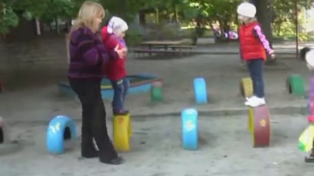 День рождения младшей группы № 8 смотреть онлайн