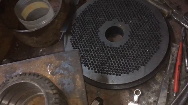 Рабочая Часть Гранулятора DR3R 250 Подвижные Ролики! Отправка в Йошкар-Ола Республика Мари Эл! смотреть онлайн