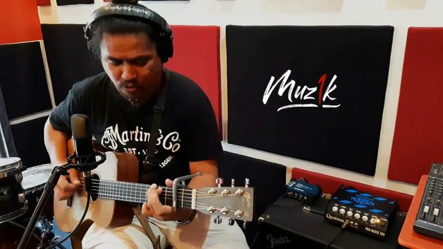 Muzik One Studio Live Session | Ako'y Iyo (composer Ram Martinez) смотреть онлайн