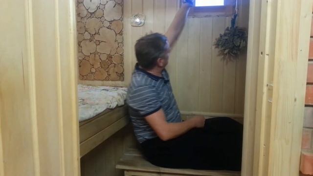 САМАЯ МАЛЕНЬКАЯ БАНЯ В МИРЕ Обзор + косяки смотреть онлайн