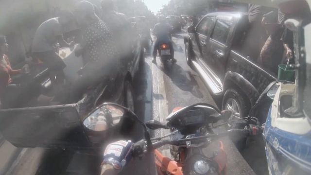 Songkran Pattaya - HONDA CRF 250 L смотреть онлайн