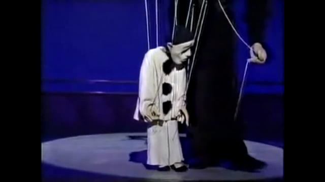 По ниточке по ниточке ходить я не желаю....