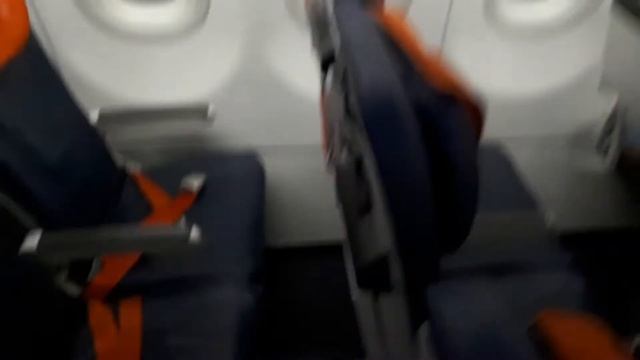 Нахожу своё место в самолёте смотреть онлайн