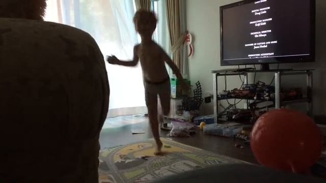 Контемпорари -танец от Андрюши смотреть онлайн