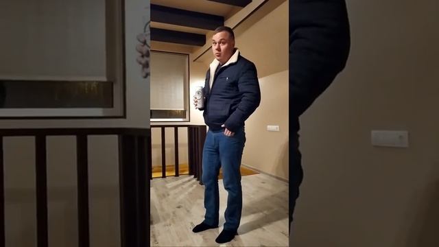 Собрались с друзьями. Валерьянку раскупили перед 1 сентября смотреть онлайн