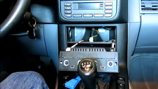 BMW E36 On Board Computer (obc) Replacement (trip computer) смотреть онлайн