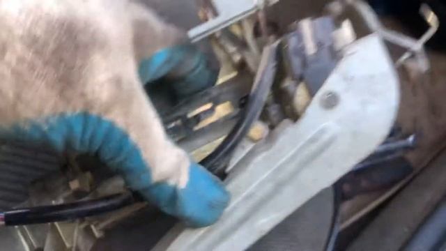 Как снять-поменять замок двери на автомобиле BMW e34 смотреть онлайн