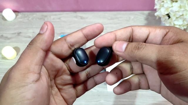 Unboxing Xiaomi Earbuds OEM смотреть онлайн