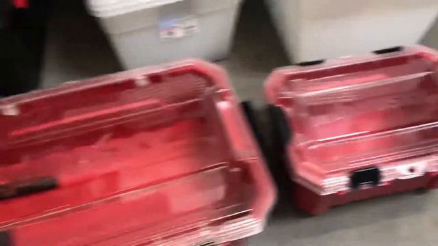 Husky Professional Duty Storage Containers 5, 12, 20 gallons See-through lids смотреть онлайн