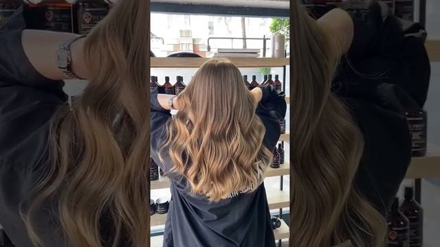 Окрашивание в технике Балаяж ?#окрашивание #колорист #парикмахер #аиртач #шатуш #балаяж #shatush смотреть онлайн