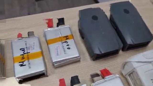 Ремонт аккумуляторов на квадрокоптеры DJI смотреть онлайн
