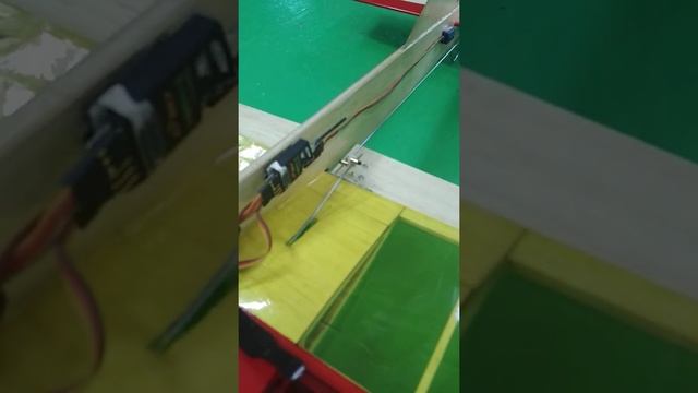 У.рок 2, кордовая авиамодель с радиоуправлением для обучения пилотированию