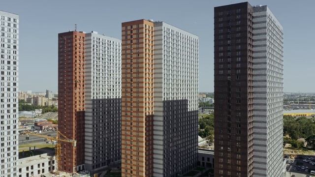 Видео строительства ЖК "Оранж Парк" от 18 июня 2021 г. смотреть онлайн