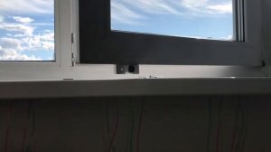 Как установить детский замок на пластиковое окно