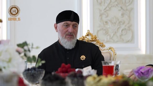 ?Полномочный представитель Президента РФ в Северо-Кавказском Федеральном округе Юрий Чайка 