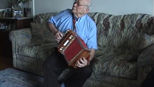 Nick's Italian concertina - Mazurka song смотреть онлайн