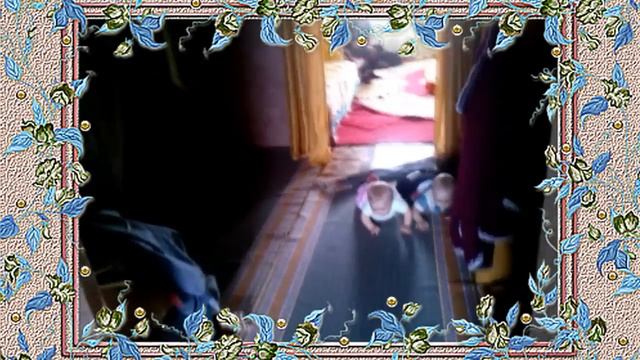 Двойняшки - видео поздравление из фото и музыки смотреть онлайн