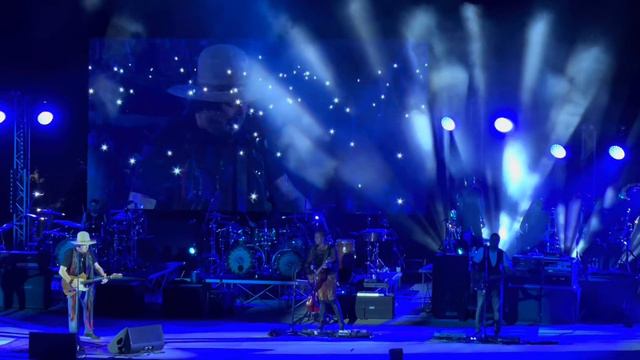 Concerto Completo di Zucchero al Teatro Greco di Siracusa - World Wild Tour 2023 смотреть онлайн