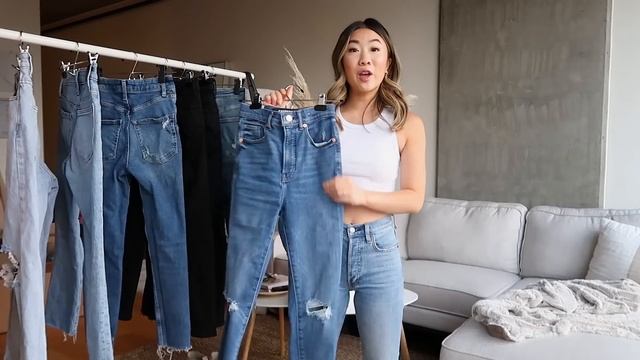 BEST JEANS FOR PETITES | Skinny, Mom Jean, Straight | Try On + Review смотреть онлайн