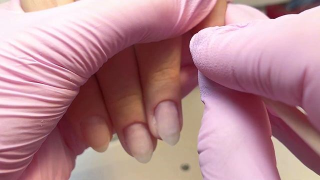 ЗАУСЕНЦЫ, ВЛАЖНАЯ КУТИКУЛА/ Маникюр на клиенте/ Дизайн ТЕКСТУРЫ смотреть онлайн