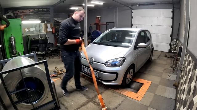 VW UP! 1.0 MPI LPG chiptuning hamownia testy // 20zł na 100km - czy to w tych czasach możliwe? смотреть онлайн