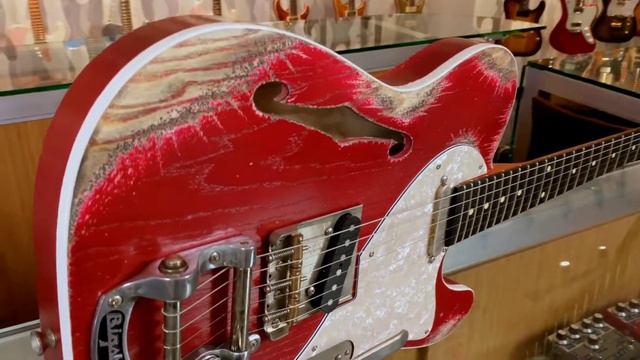 Palir Titan Skinny | Candy Apple Red Thinline w/ Bigsby смотреть онлайн