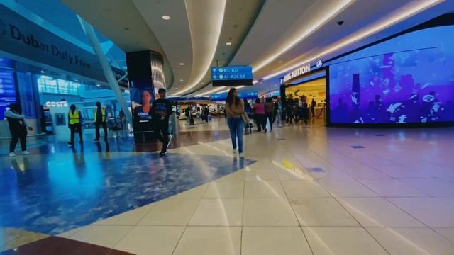 Dubai International Airport | Walking In DXB Terminal 3 & Duty Free.