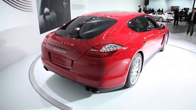 2012 Porsche Panamera GTS - 2011 LA Auto Show смотреть онлайн