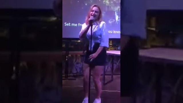 ТАЛАНТЛИВАЯ молодая певица Валерия Атлантика смотреть онлайн