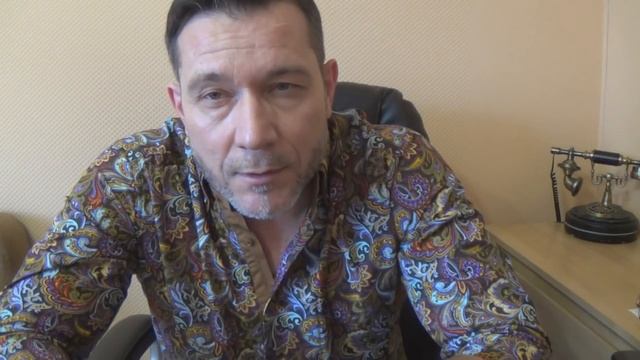 Как удержать интерес партнера к себе? Правило стакана. смотреть онлайн